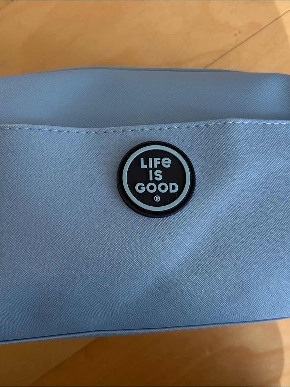 Life is Good Women's Daisy Pouch - Light Blue